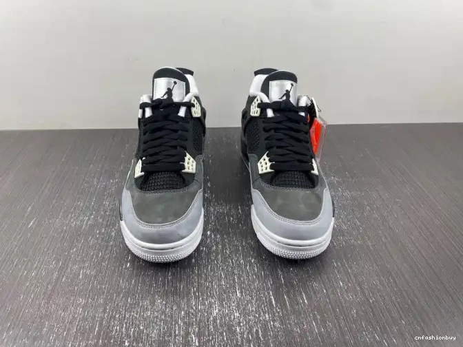 4 (2013) Retro Jordan Pack 626969-030 Fear 0526